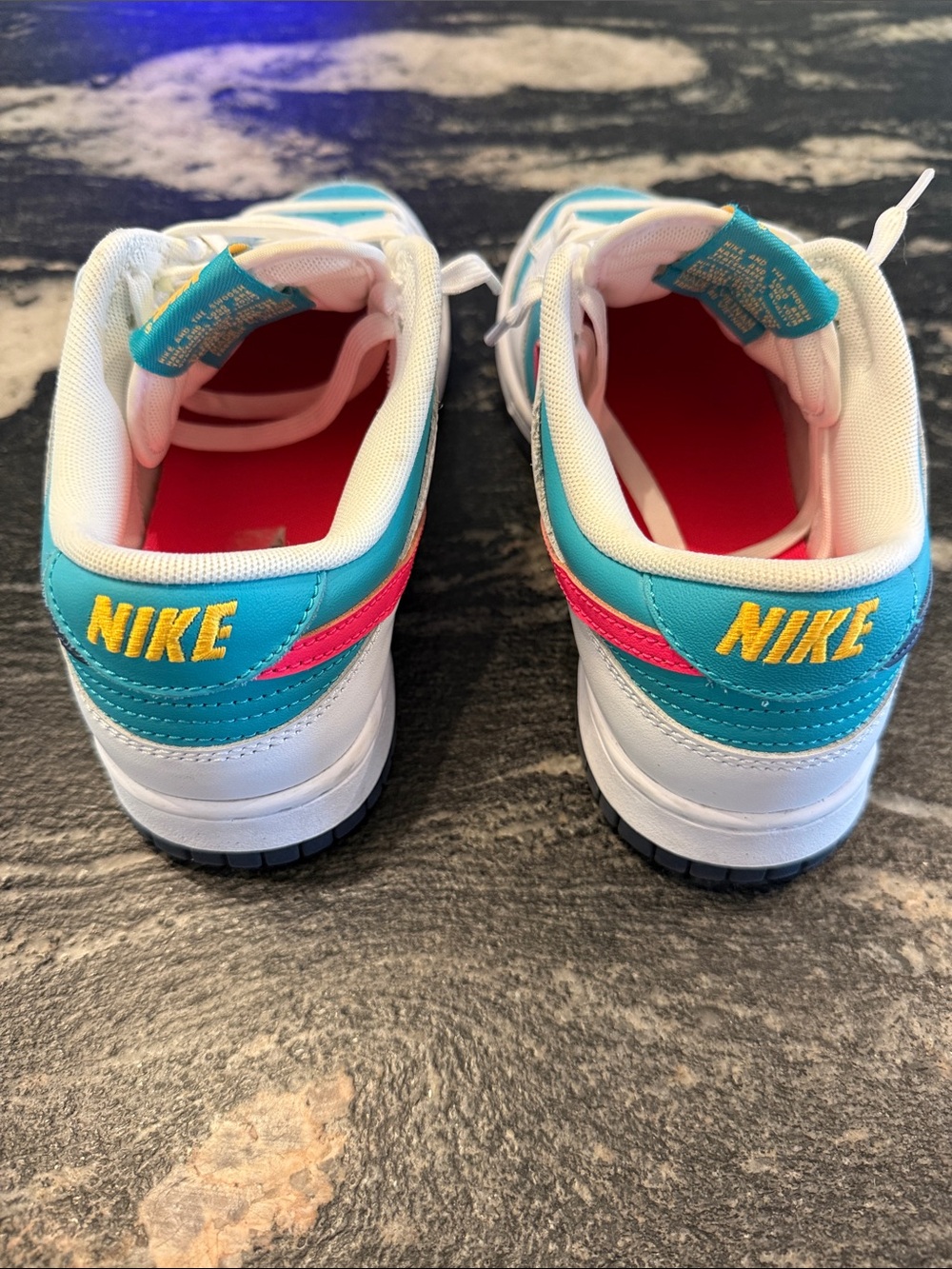Nike Low-Top Sneakers White, Teal & Navy - Picture 5 of 5